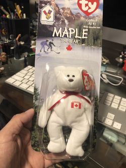 Rare Maple The Bear! Error tag 1993 good condition in Blister