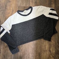 Cropped Football Jersey Style Sweatshirt. Medium.  Grey / White 