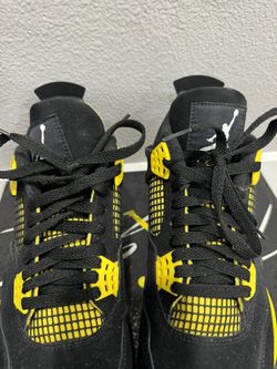 Jordan 4 Retro Thunder