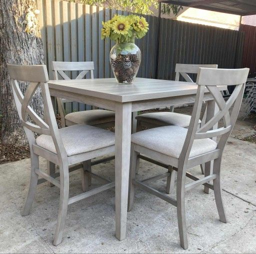 COMEDOR CASI NUEVO!!! ALTO MODERNO 5 PIEZAS MADERA SOLIDA COLOR GRIS!!! 