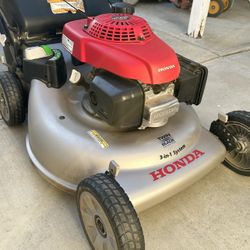 Lawnmower Honda HRR216 Lawn Mower