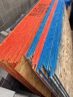 Plywood
