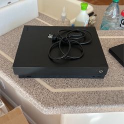 Xbox One x(2)
