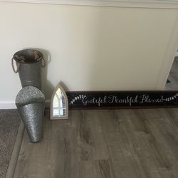Farmhouse Decor