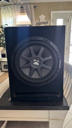 10 inch kicker sub with box