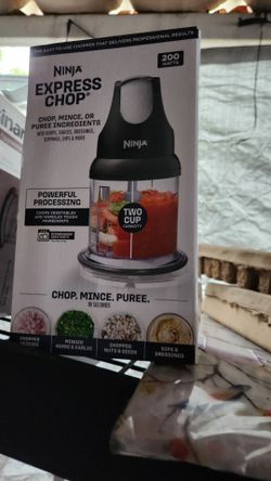 Ninja Food Chopper 2-Cup, One-Touch Pulse, Splash Guard & Storage Lid, Compact Kitchen, NJ100 Gray