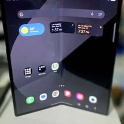 Samsung Gallaxy Fold 6 Unlocked
