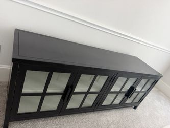 Media console