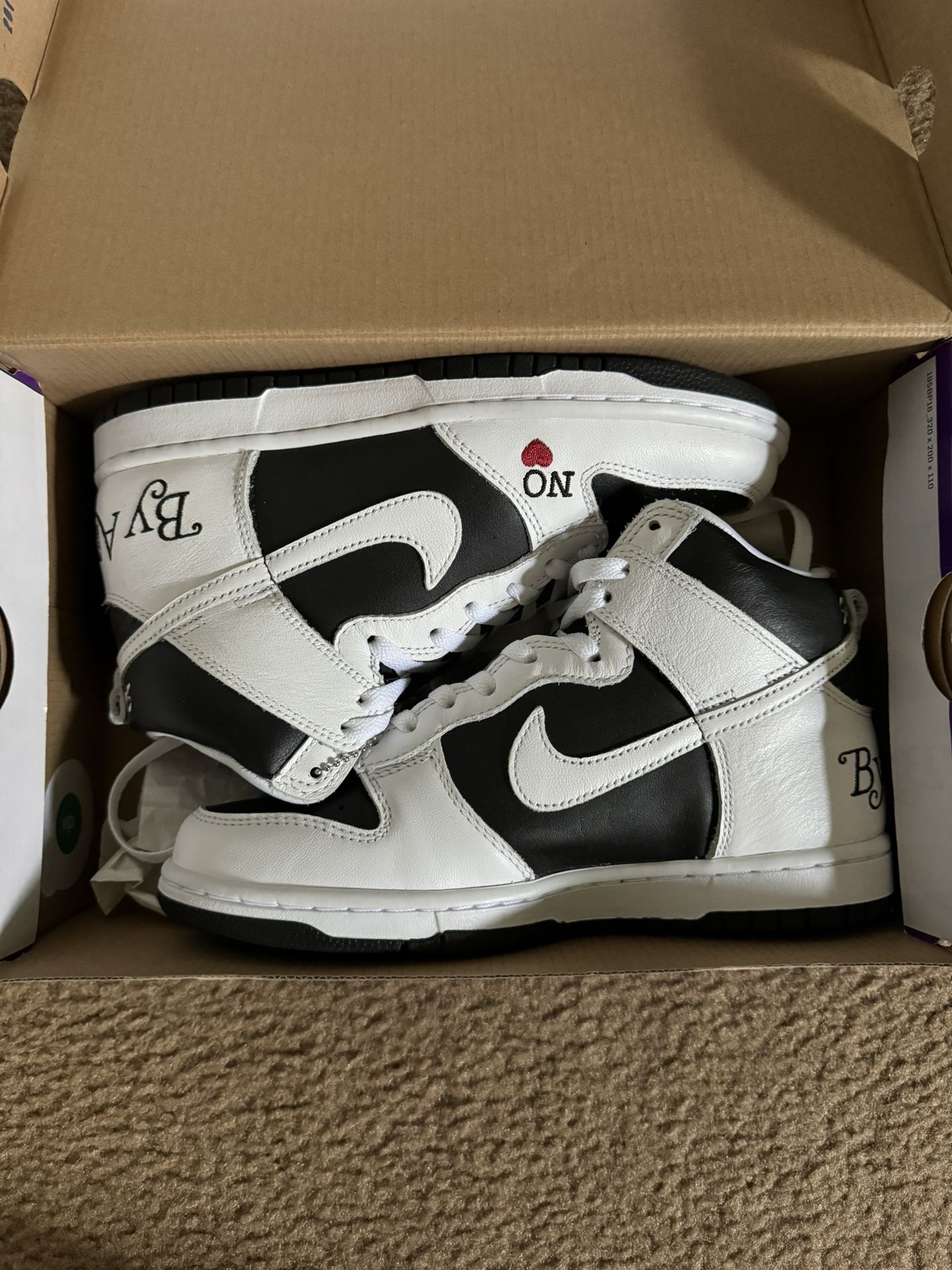Nike SB Supreme Dunk High “By Any Means” Size 6.5