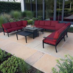 New inoculation 10-person patio set with firepit (we finance and deliver)