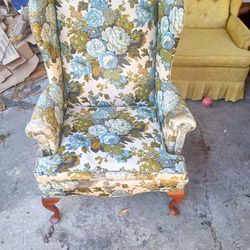 Vintage Sam Moore Queen Anne Style Chair