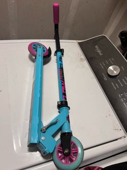 Children’s scooter