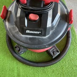 9 Gallon Wet Dry Vacuum 