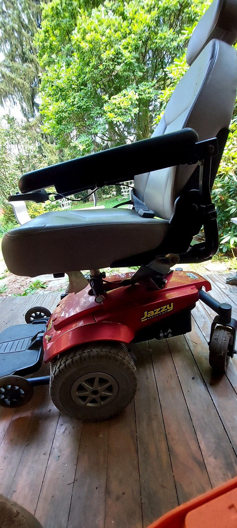 Pride Jazzy Mobility Chair