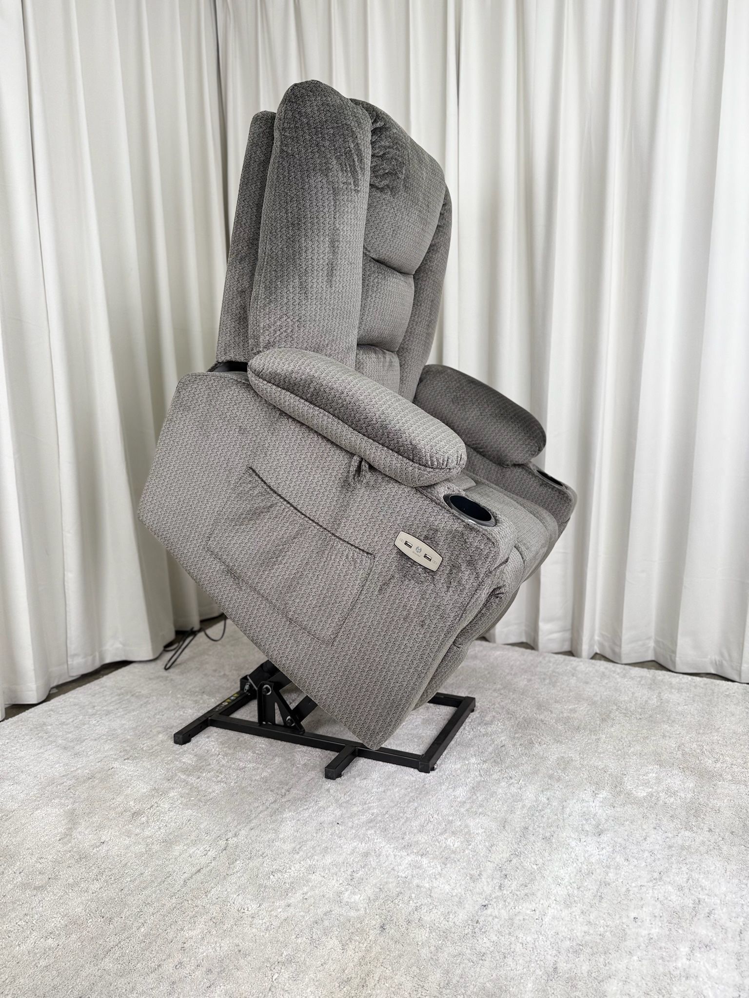 Open-Box Luxury Reclining Lift Chair MCombo