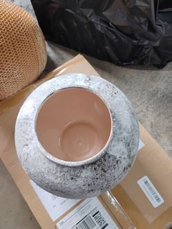 Ceramic vase