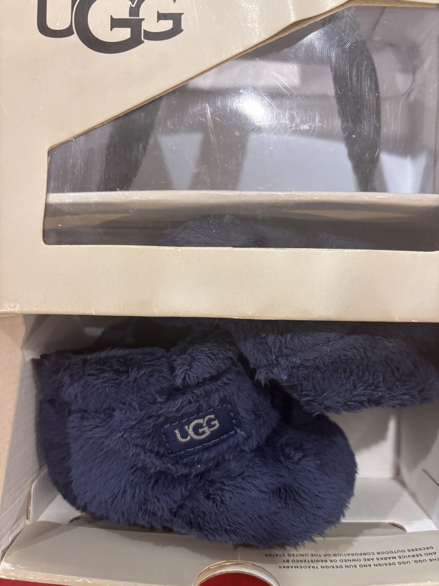 Baby UGG Size 1