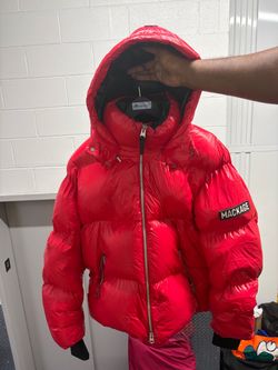 Red MACKAGE