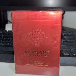 Versace Eros Flame Cologne