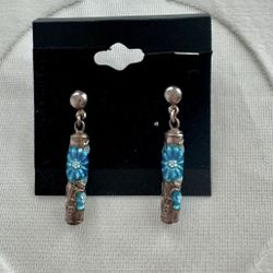 Vintage 925 sterling silver blue floral drop earrings enamel 1.5”  In good condition