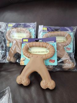 ✅️ Dog Beef Flavor Bone Toy• 3pc Hard Nylon Bone Toy• New Condition• $25firm