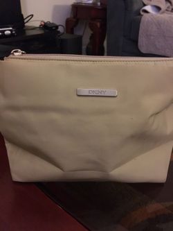 DKNY small light weight shoulder bag