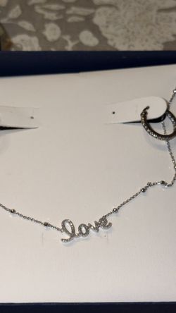 Love necklace white gold