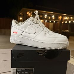 Nike Air Force 1 Low Supreme White 