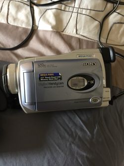 Cámara Sony en buenas condiciones