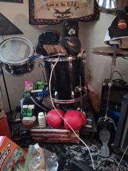 Drum set Roger's drum set