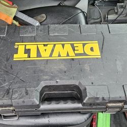 Dewalt Grease Gun