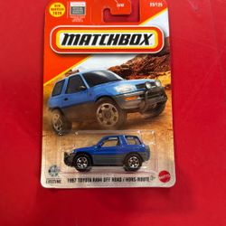 Matchbox  1997 Toyota  Rav 4 Off  road