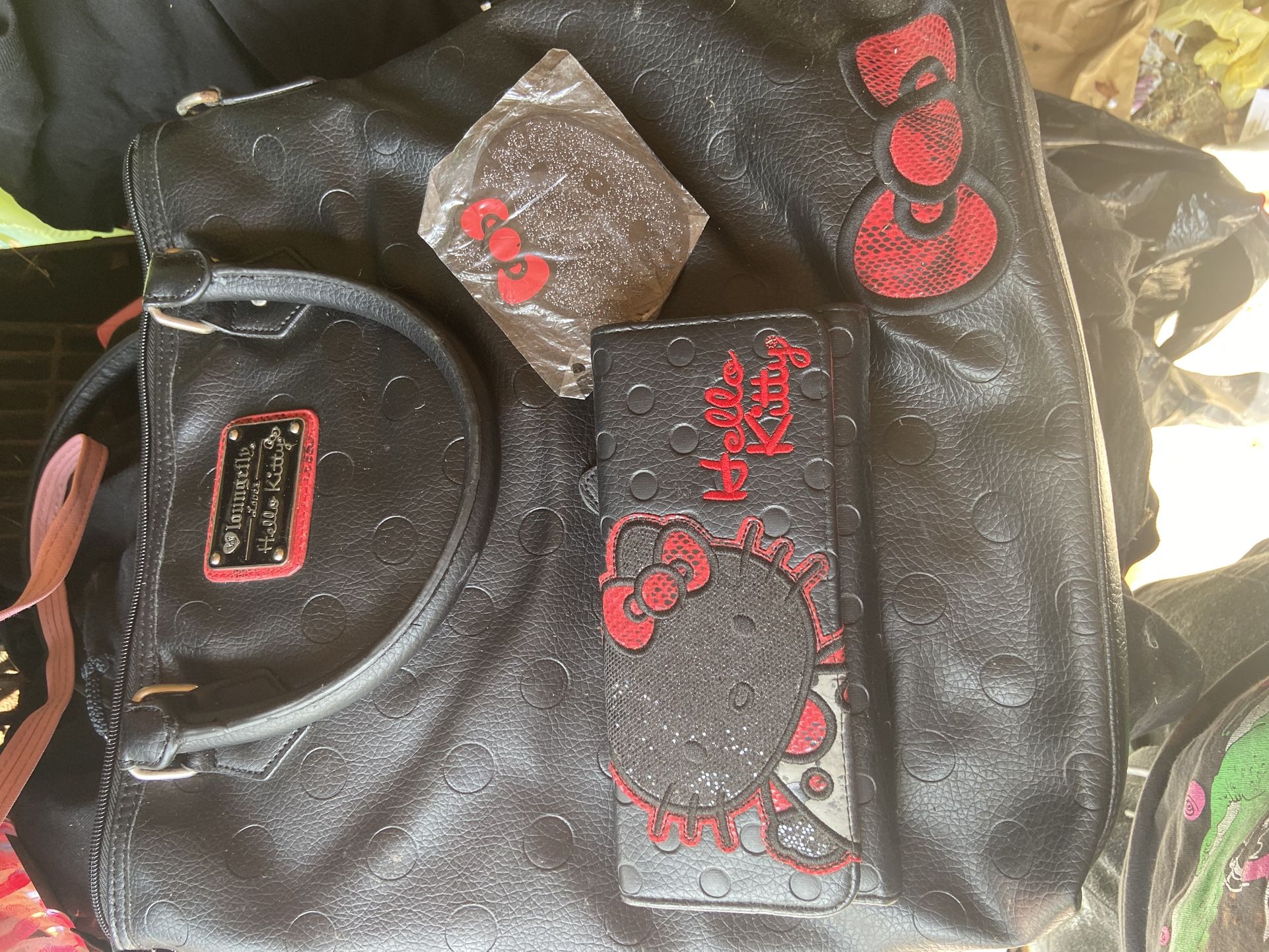 Hello Kitty Purse N Wallet