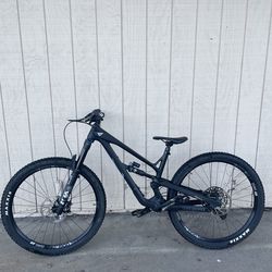 2022 YT Jeffsy Core 3 Size M