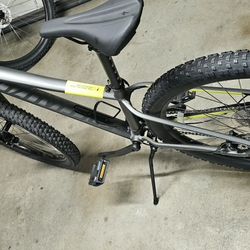 Specialized Mountain Bike  SMALL FRAME (SEE IMAGE)