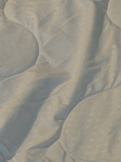Queen duvet insert