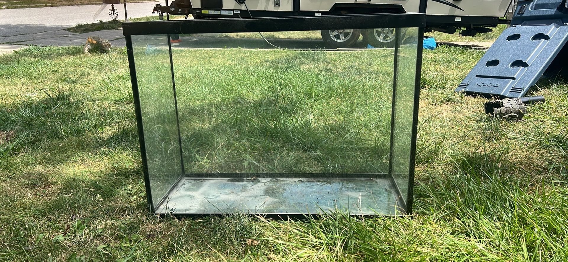 20 gallon fish tank