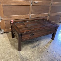 Pier 1 Coffee Table 