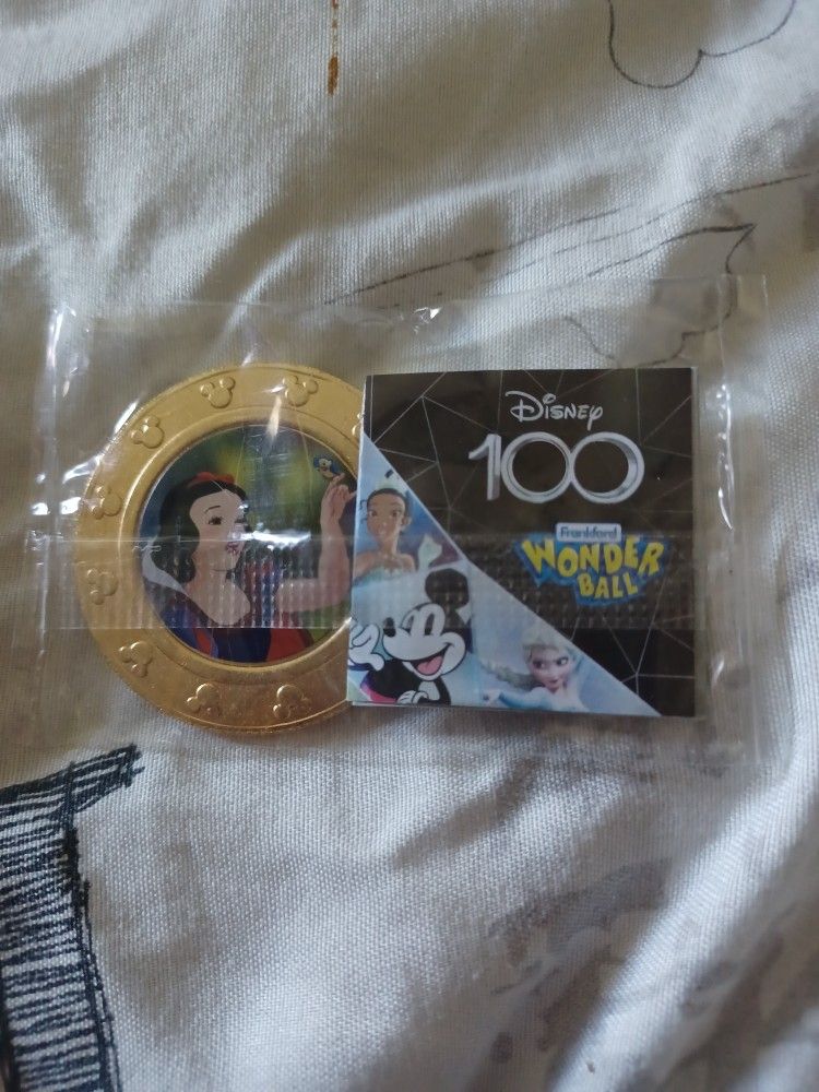 Disney Wonder Ball Coin