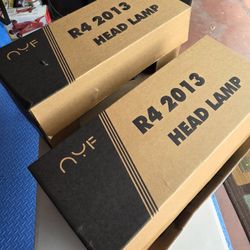 Toyota Rav4 Headlights 