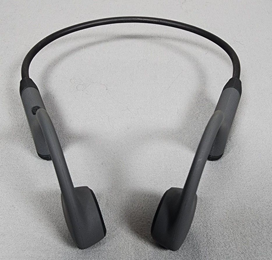 Bone Conduction Headphones, 2024 Upgrade Open-Ear Wireless Bluetooth Workout Headphones with Microphones, 8Hr Playtime, Waterproof Earphones for Sport
