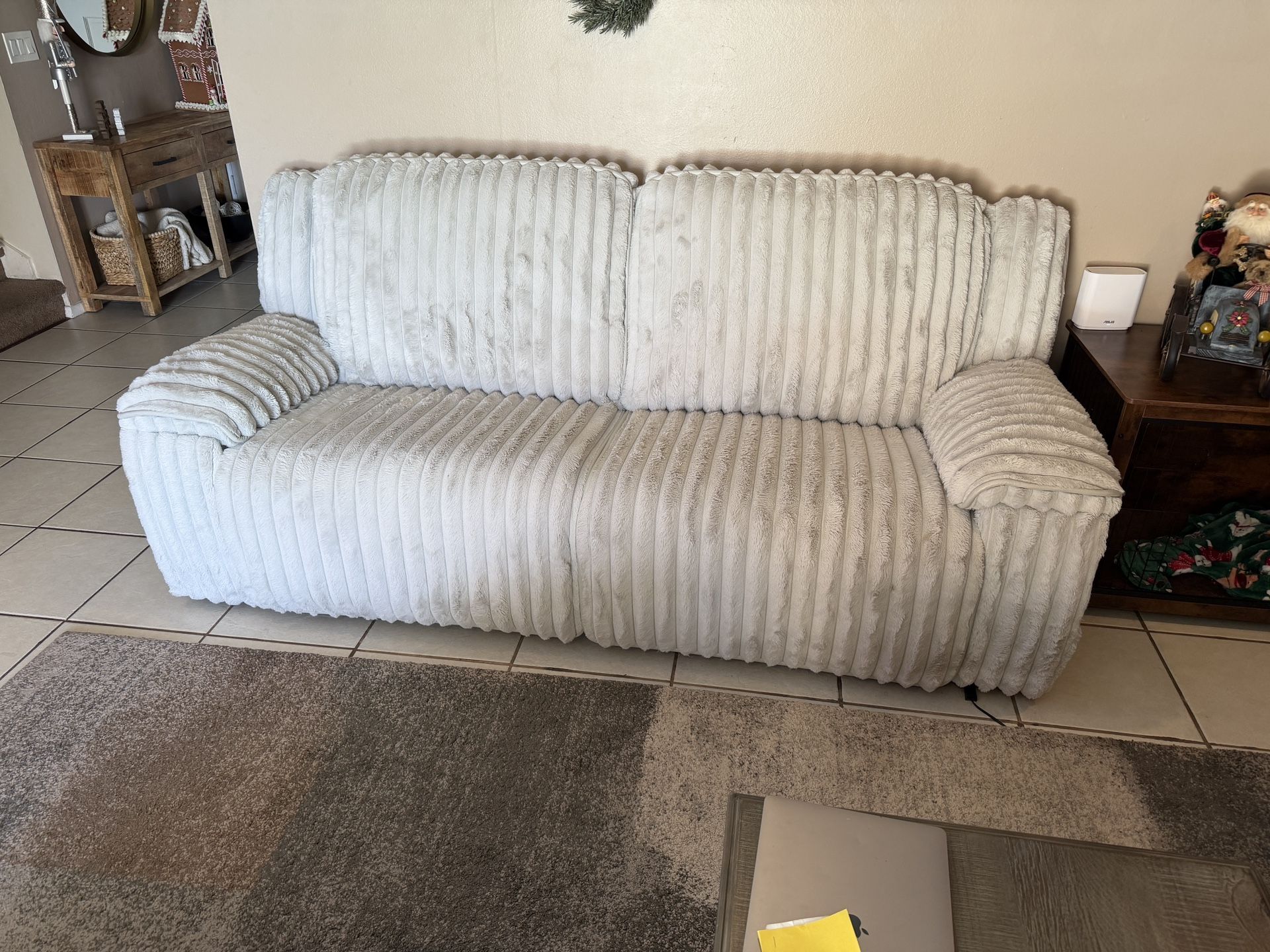 Sofa Couch  Power Reclining, Cheers Collection