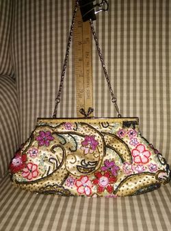 Beaded and sequinned purse