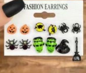 Spooky, festive Halloween earrings sets