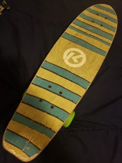 Oldschool krypto skateboard great shape for age!! Must go!