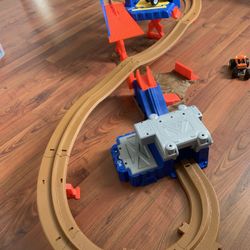 Monster Jam Supercharge Speedway