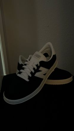 New balance men’s 8 1/2