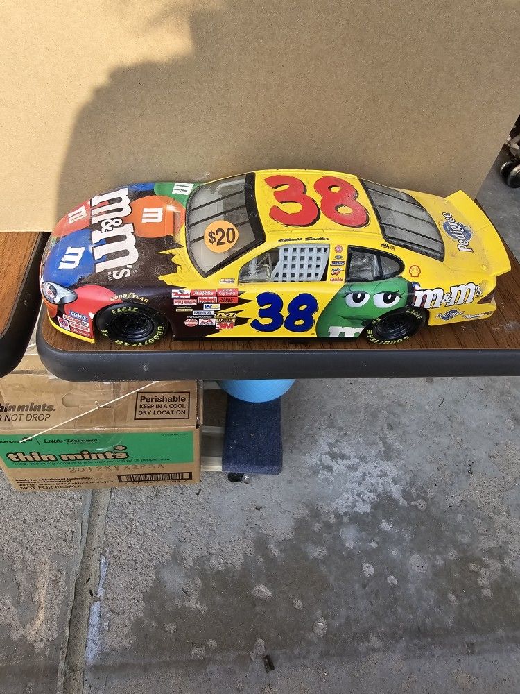 M & M Race Car