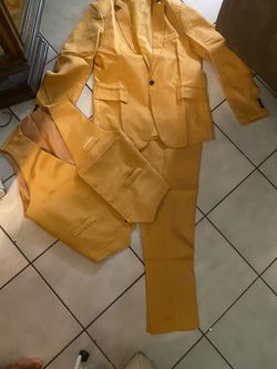 Men’s suit