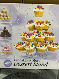 Wilton 23 cupcake, sweets stand, 4 teir metal holder,wedding,birthday party still in the box